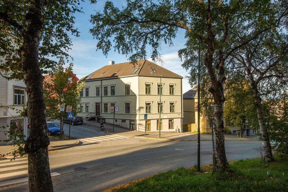 5 Mins To City Center In Bright & Cozy Stay Тронгейм Екстер'єр фото